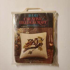 Avon Owl Mates Pillow Creative Needlecraft Crewel Embroidery Kit Vintage 1973